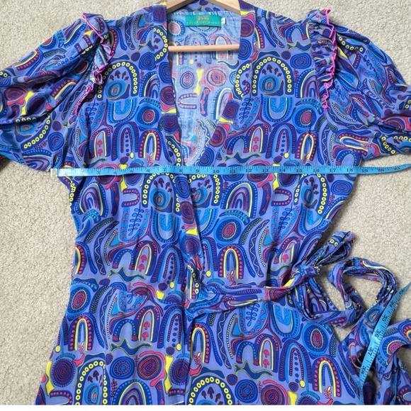 Feather And Find Genova Wrap Dress Spirit Of Dadirri Gathered Short Sleeves Sz L - Picture 9 of 12